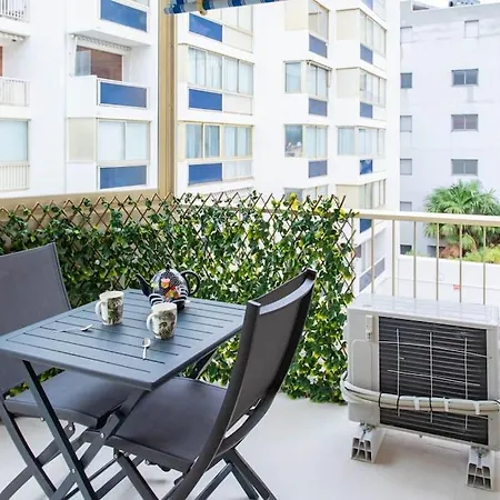 Apartment Lumineux Avec Apercu Pointe Croisette